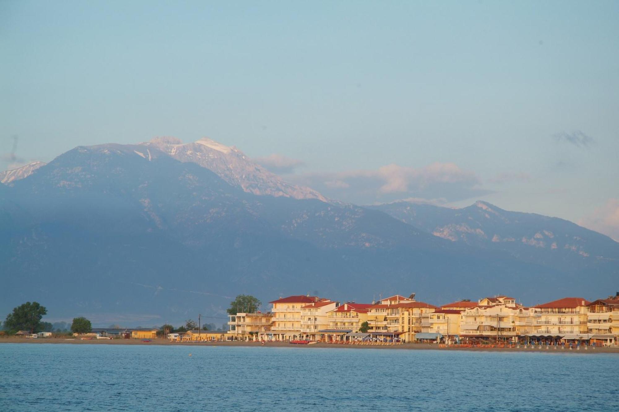 Hotel Platon Beach Olympiakí Aktí Exterior foto